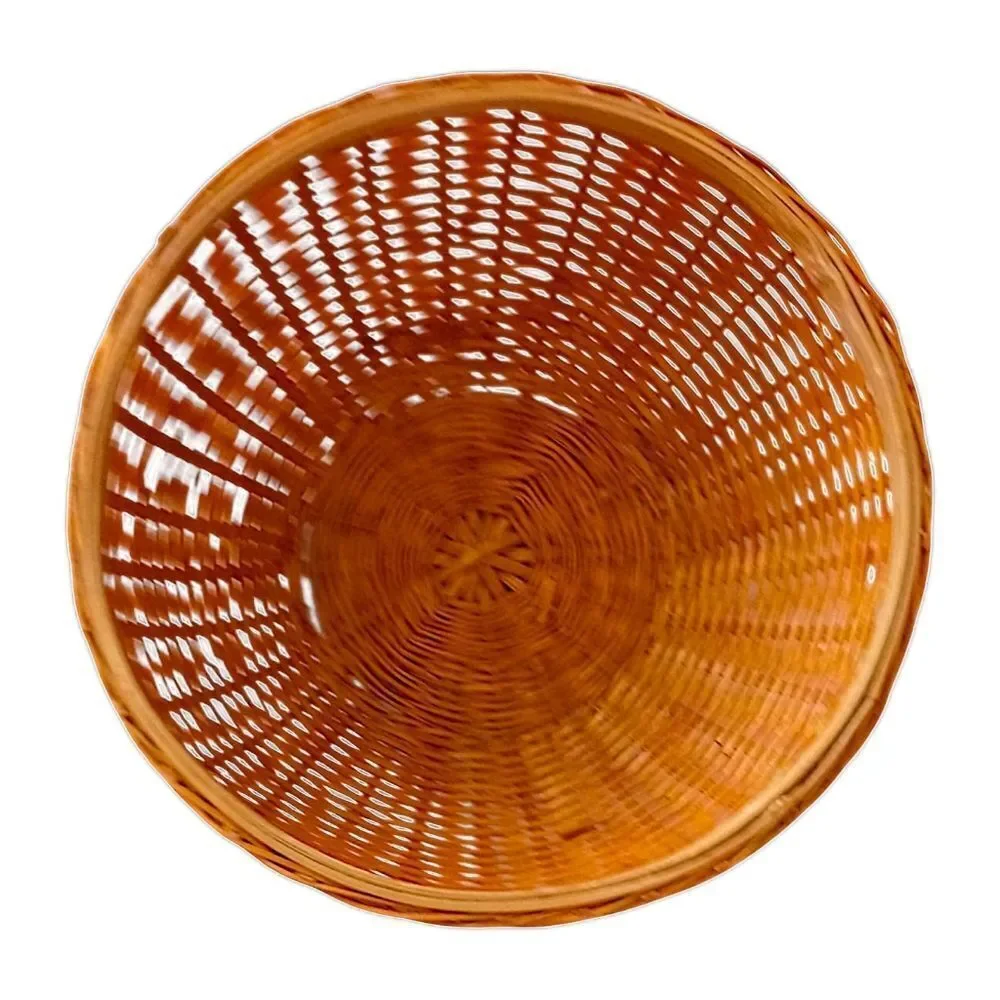 Vintage wicker apple