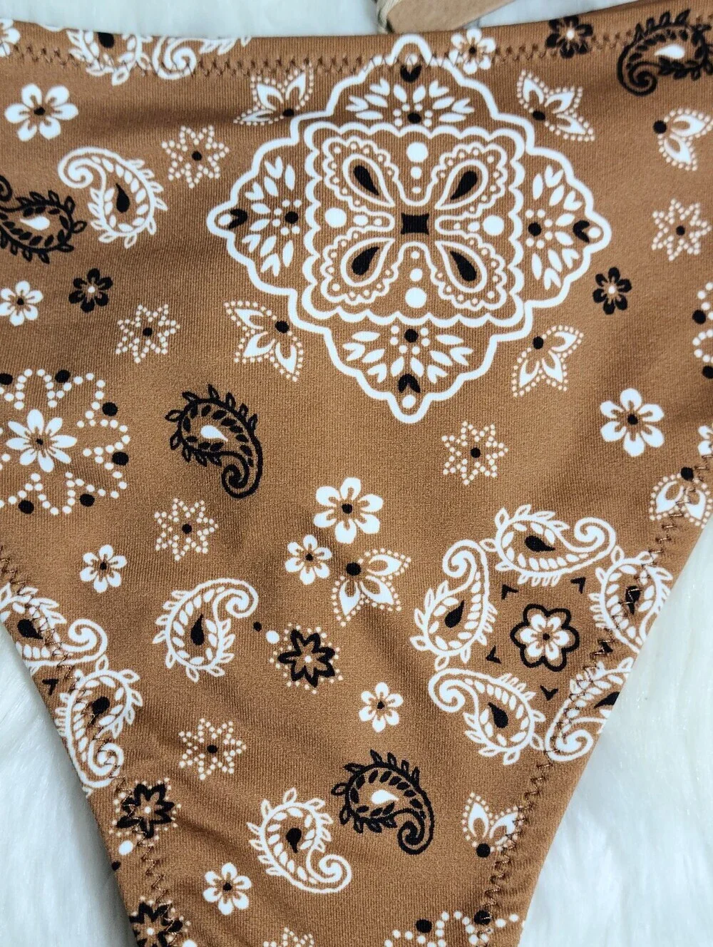 SKIMS color brown
