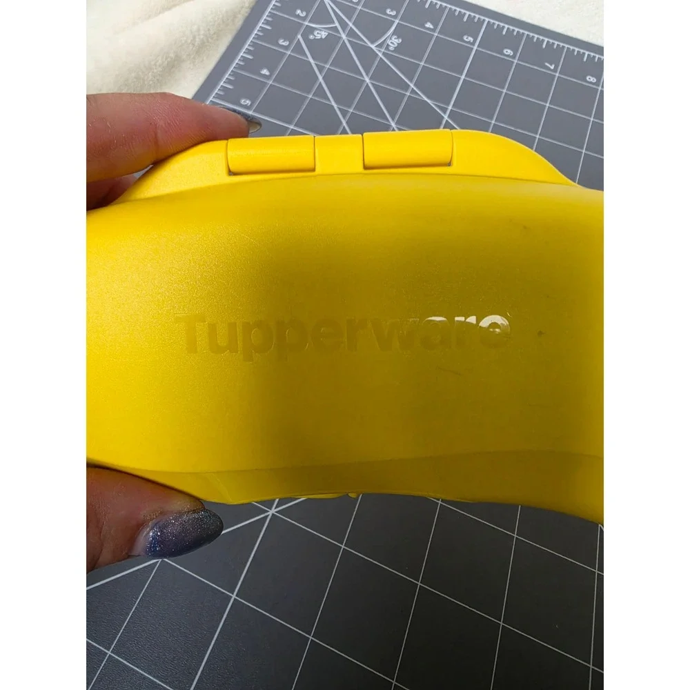 Tupperware banana keeper