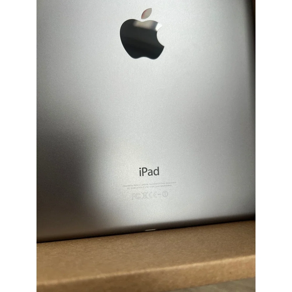 Apple like new
