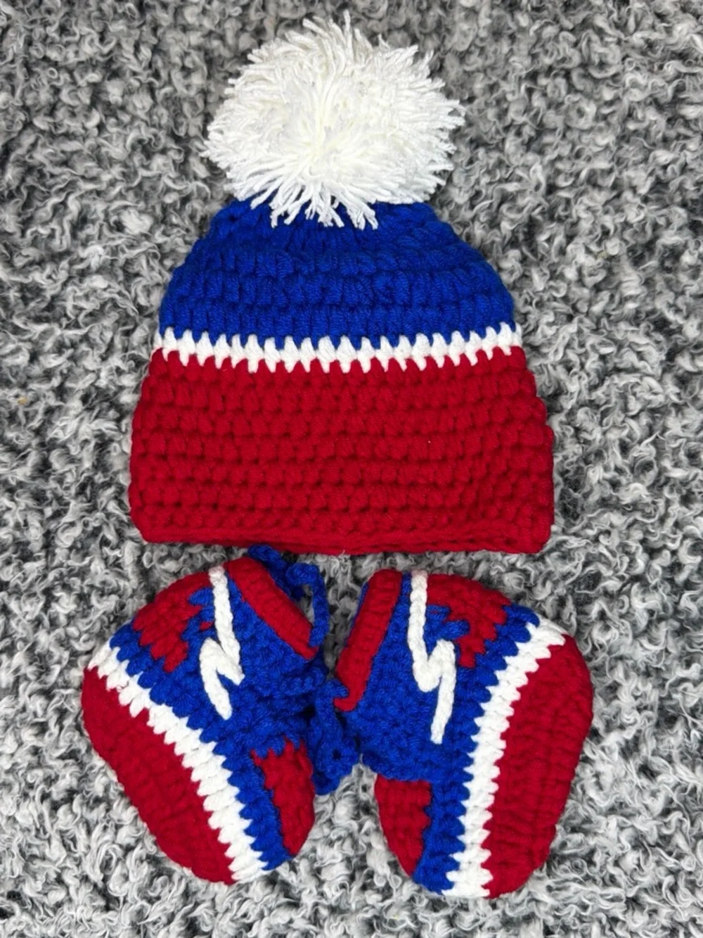 Handmade Kids Pom Beanie and Booties Set - Red, Blue & White 🧶