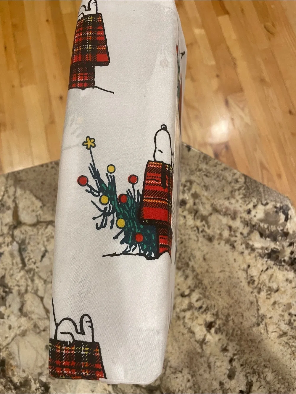 NWT Berkshire Christmas Peanuts Snoopy Full Sheet Set