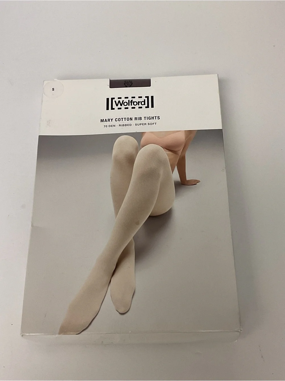 Wolford 15034 mary