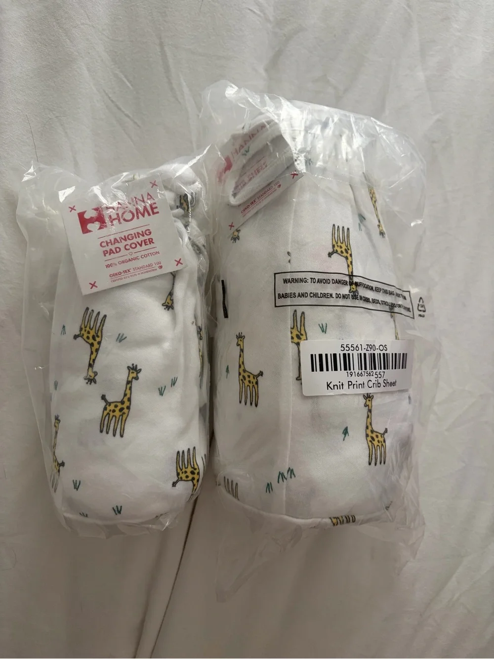 Hanna Andersson Knit Crib Sheet & Changing Pad Cover with Yellow Giraffe Print