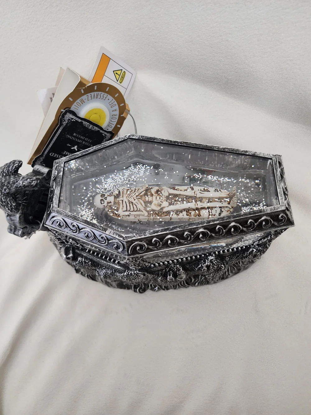 N/A decorative silver