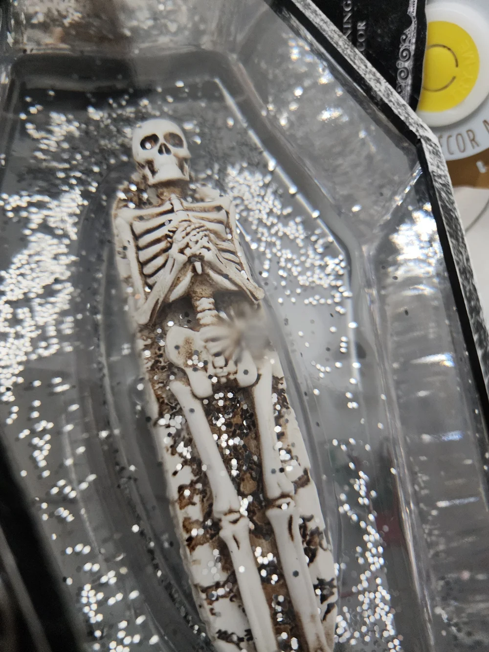 N/A decorative silver