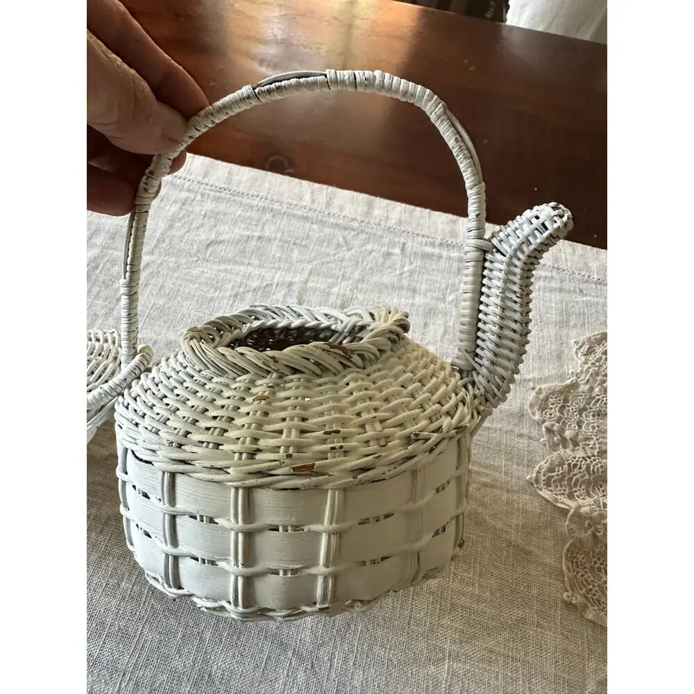 Unbranded vintage white