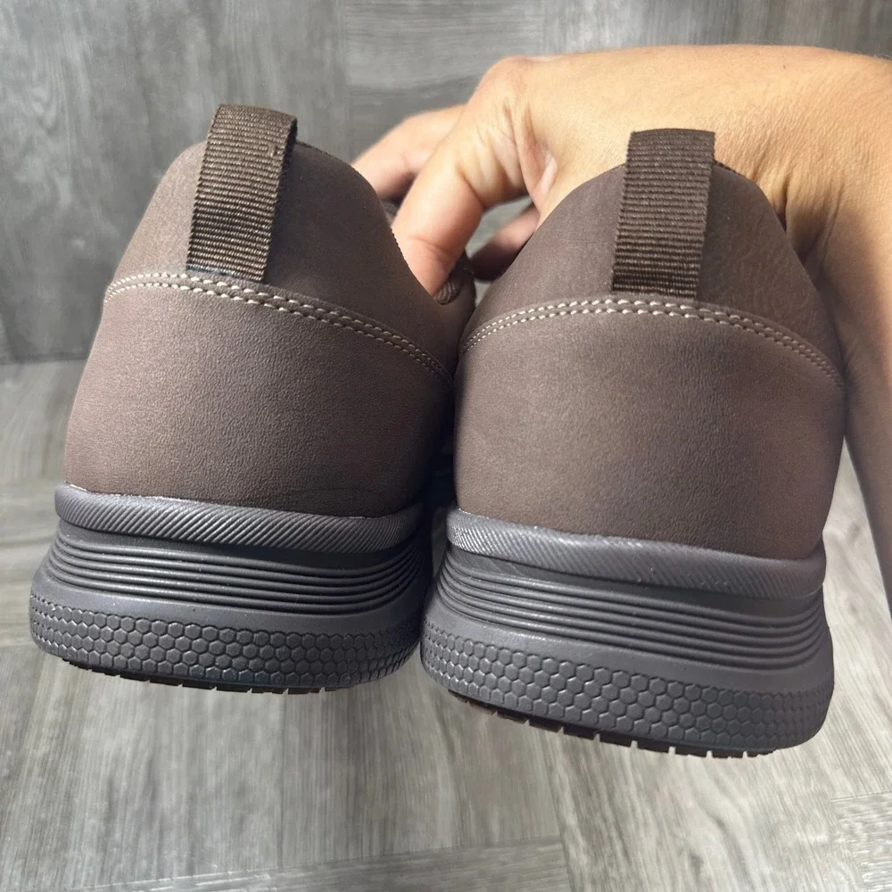 Dockers these slip