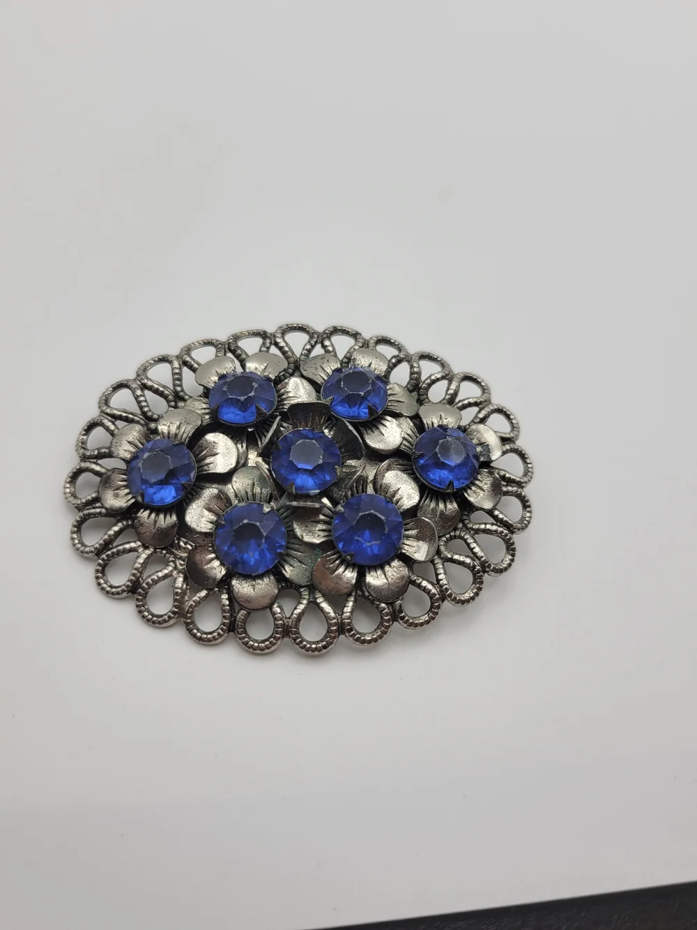 Source Unknown elegant silver
