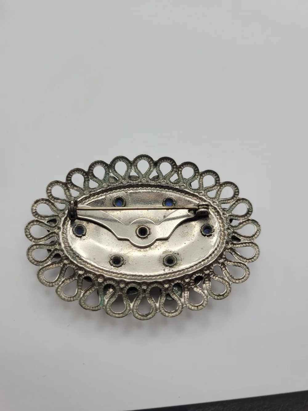 Source Unknown elegant silver