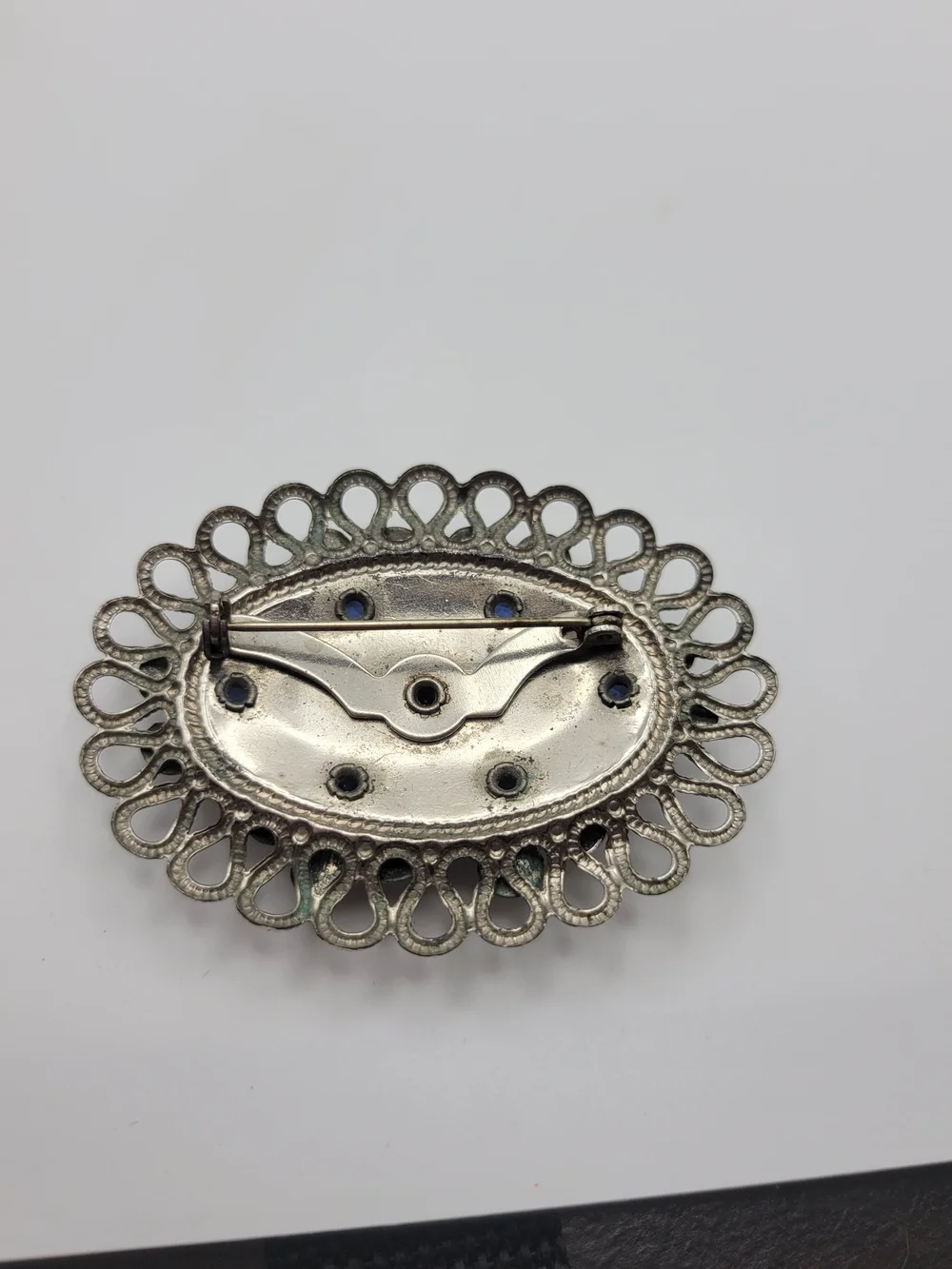Source Unknown elegant silver