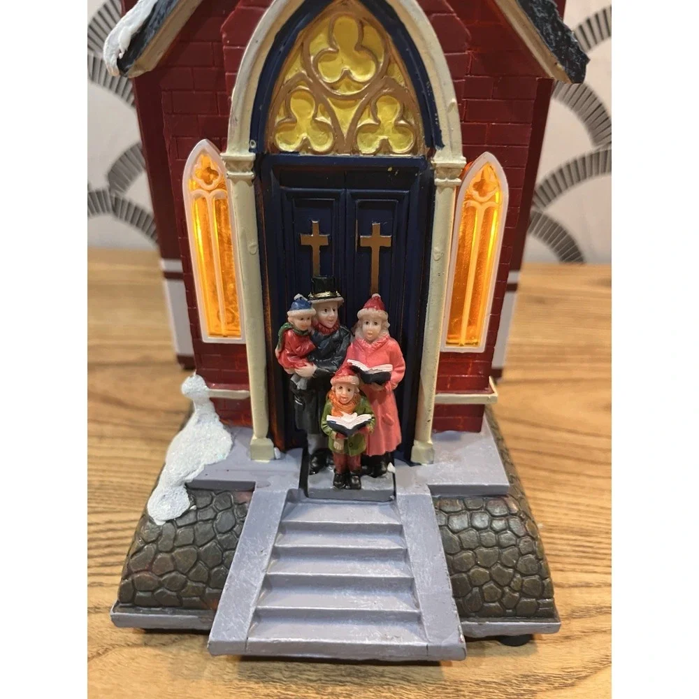 ENCHANTED FOREST Musical Church‎ Dual Power Lighted 2020 /With Original Box!!