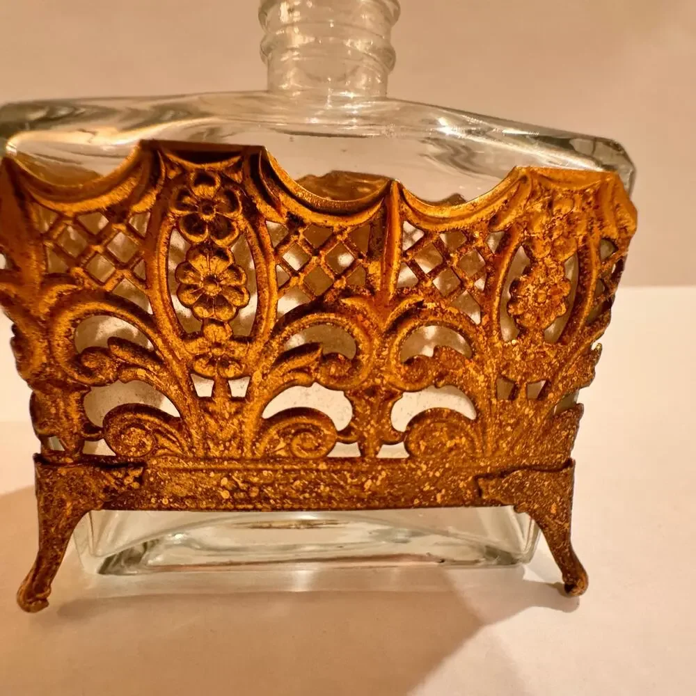 Unbranded vintage ornate