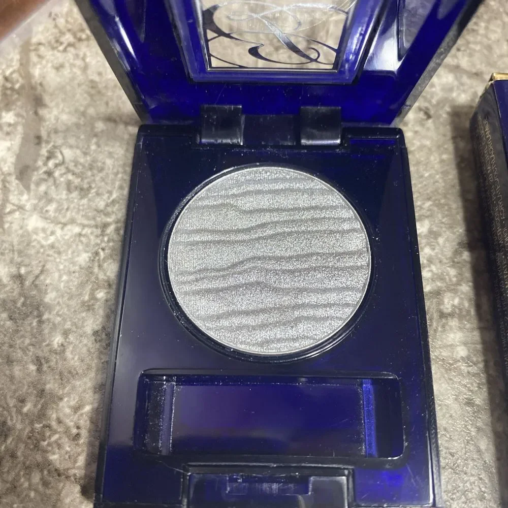 Estee Lauder wand silver