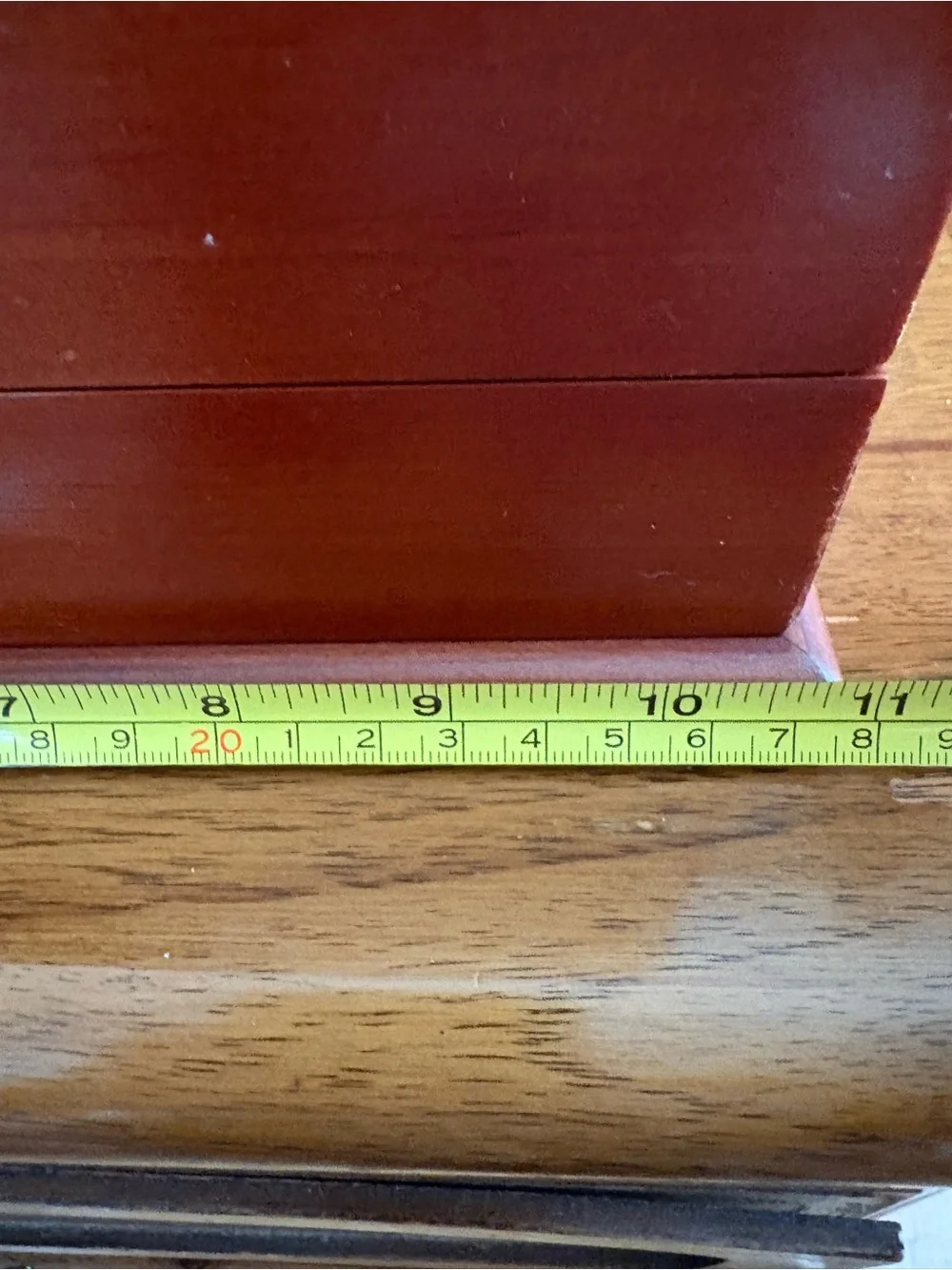 N/A refined wooden