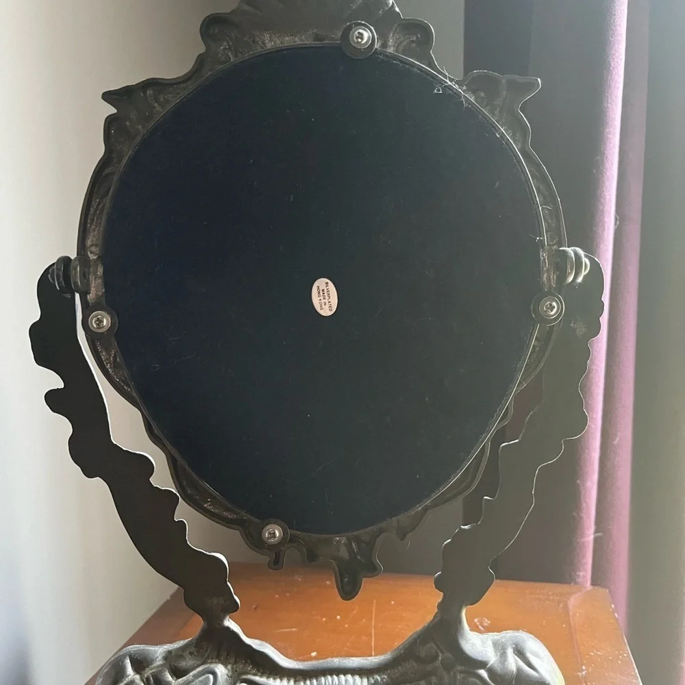 N/A elegant vintage