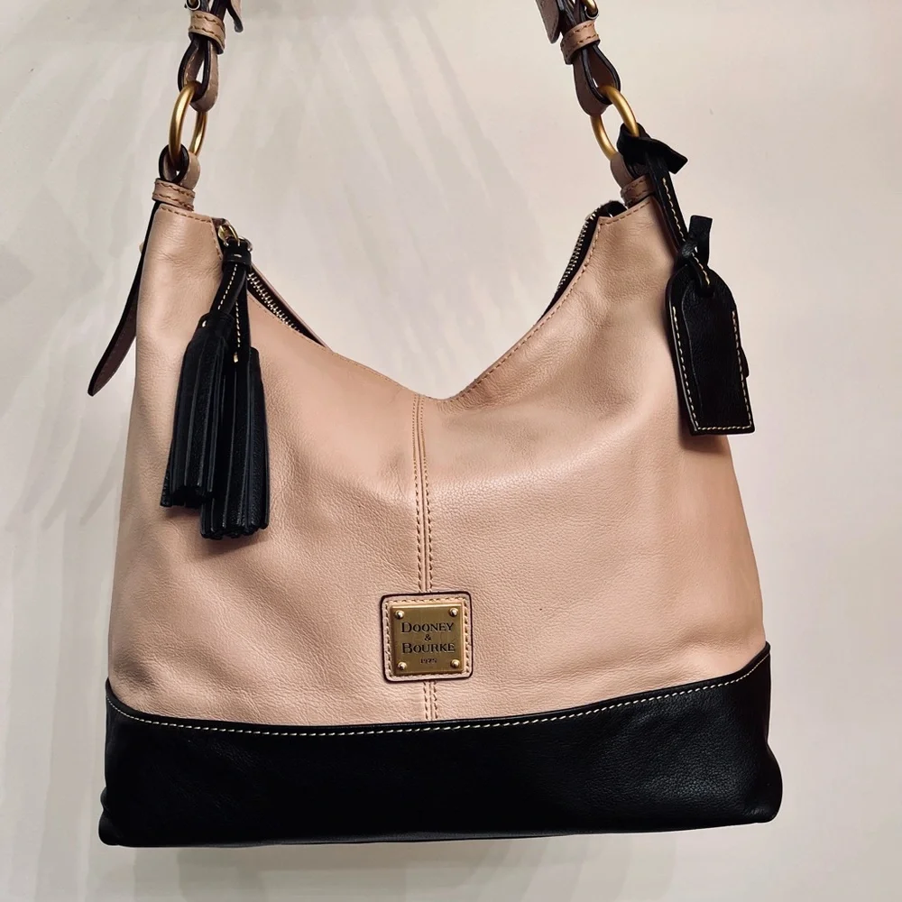 Dooney & Bourke gently used