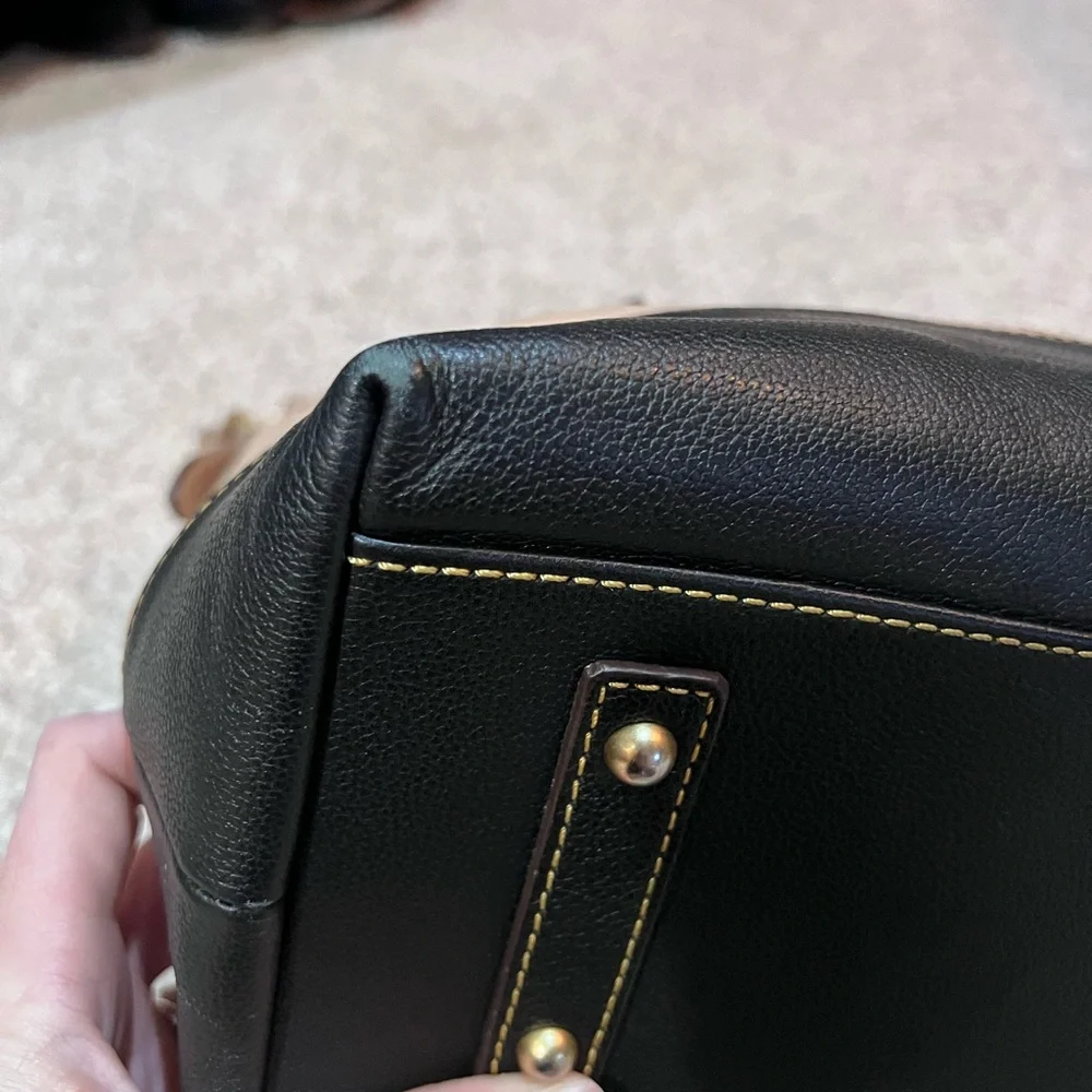 Dooney & Bourke gently used
