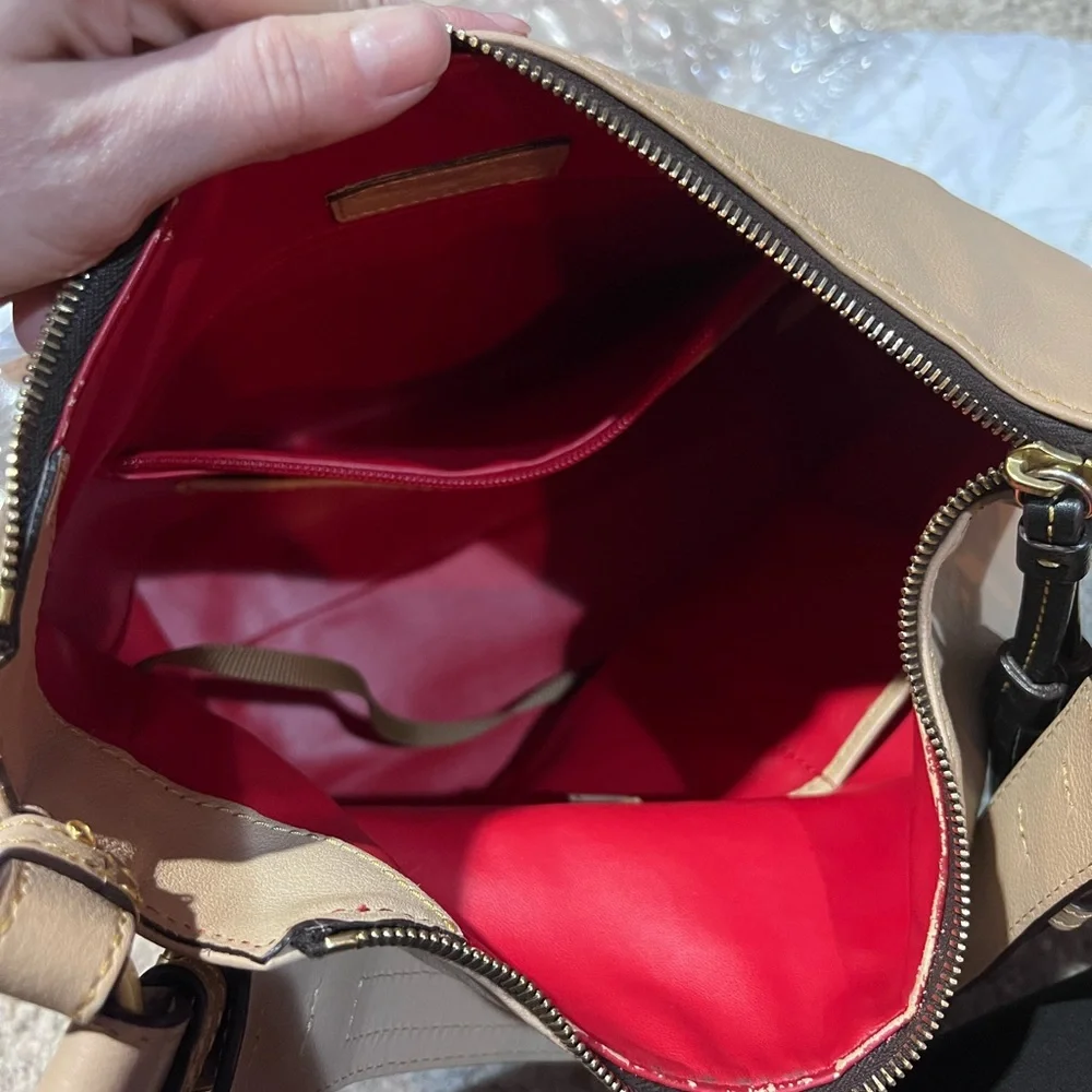 Dooney & Bourke gently used