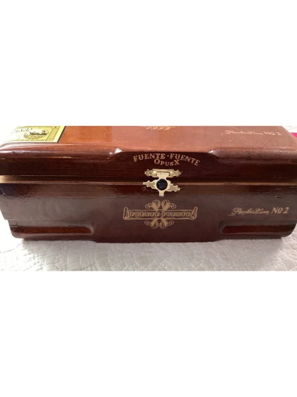 Fuente Fuente OpusX Chateau De La Fuente Perfection No. 2 Wooden Cigar Box 1992