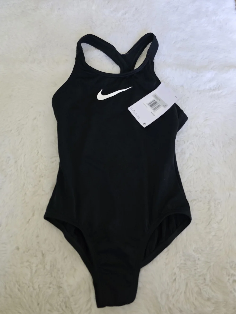 Nike wear lap simple