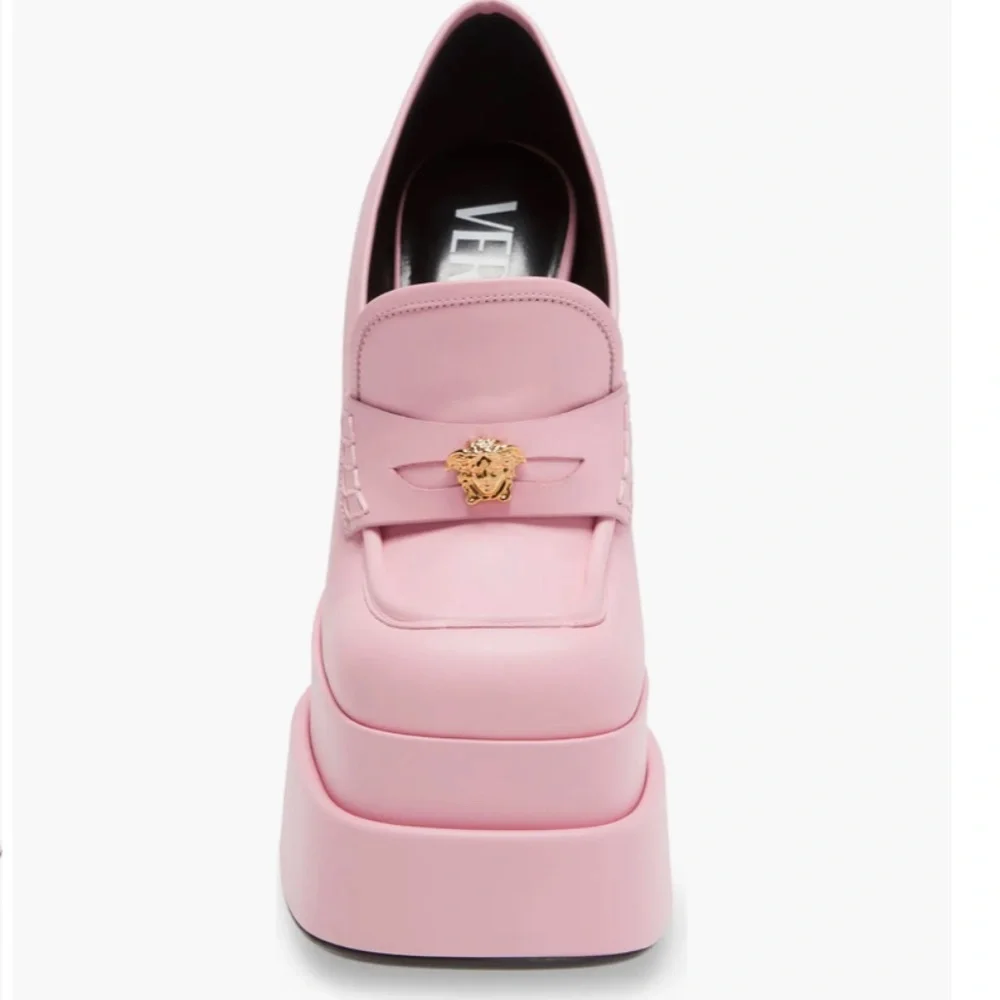 Versace $1425 lining tend
