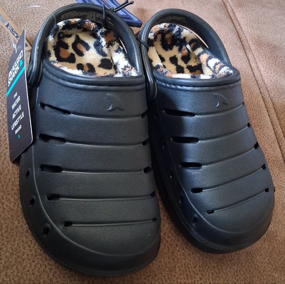 Rugged Shark comfort slip