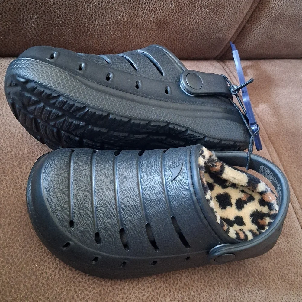 Rugged Shark comfort slip