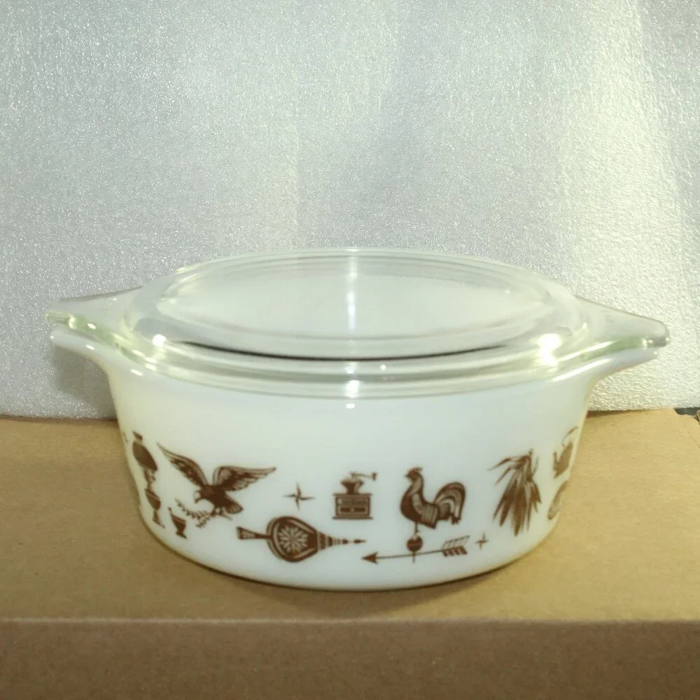 Pyrex vintage early