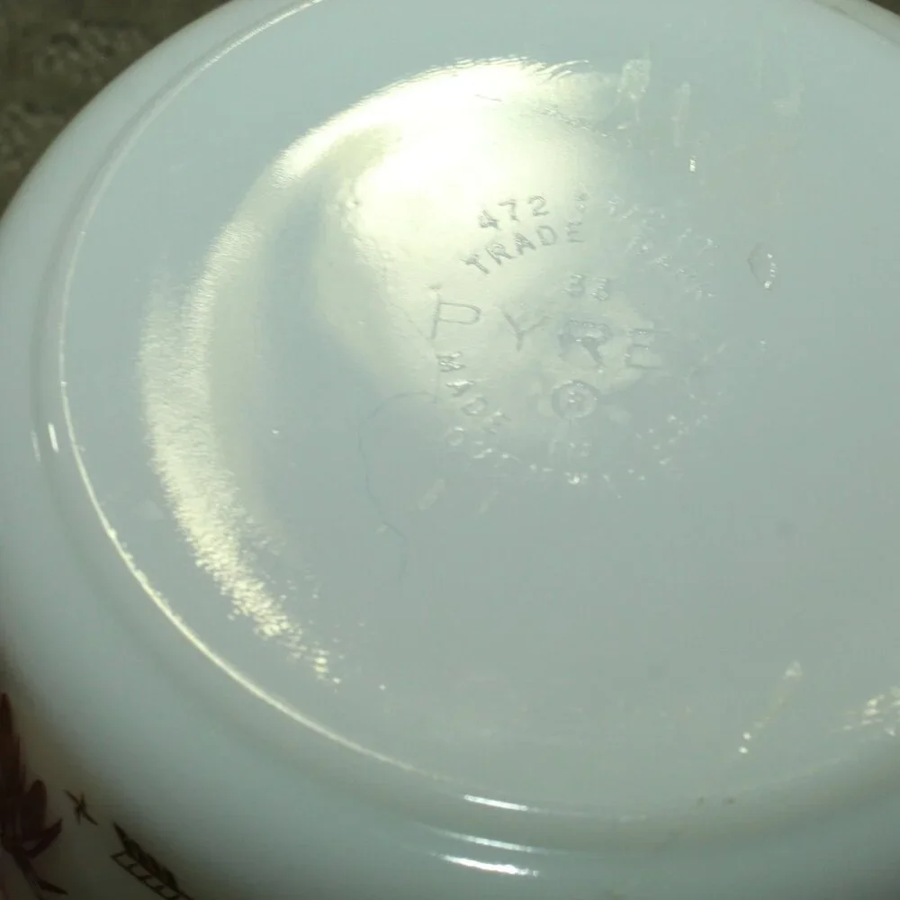 Pyrex vintage early