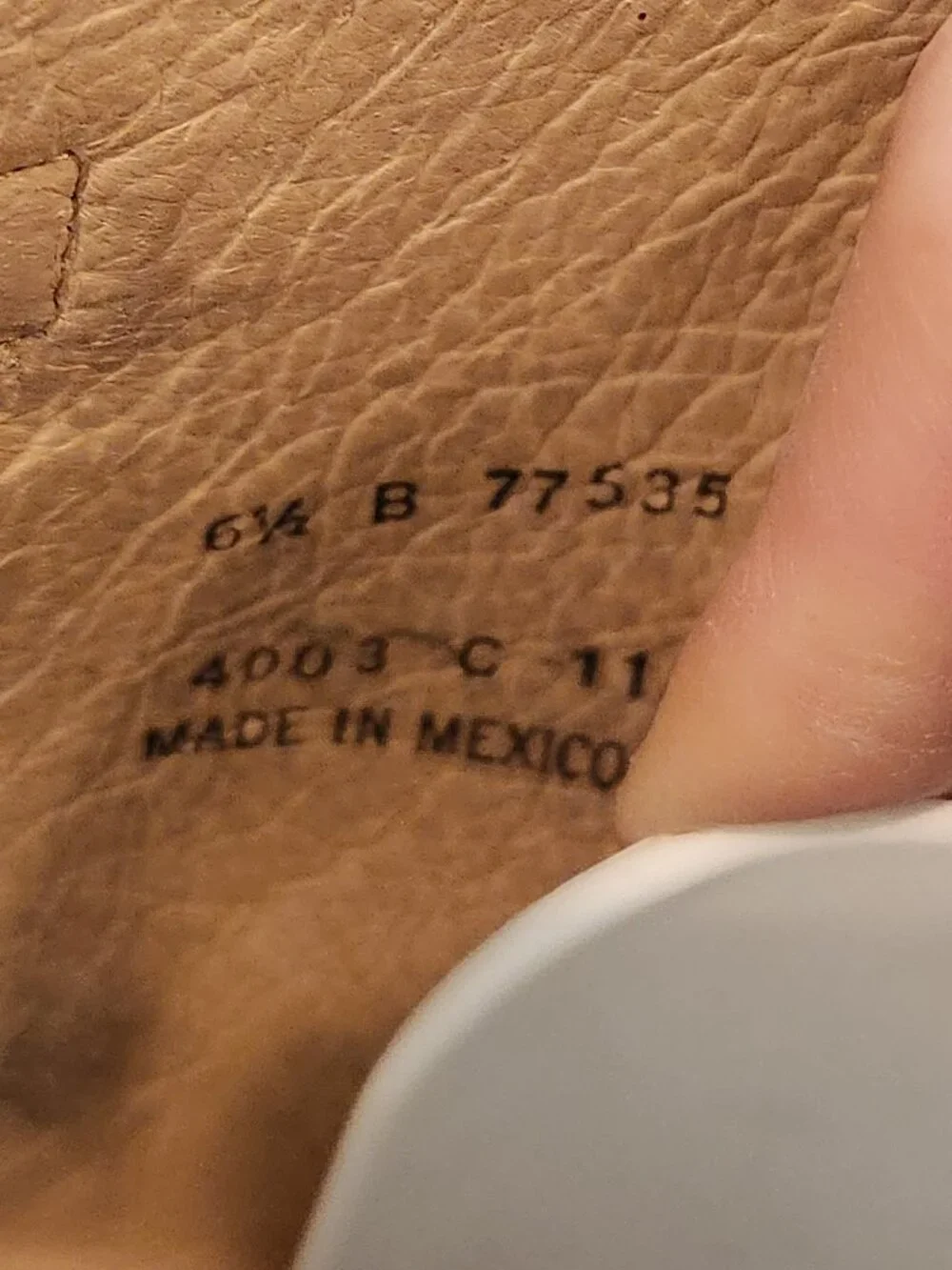 Frye brand style