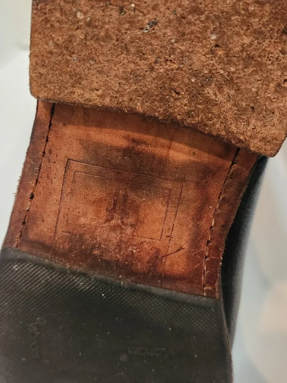 Frye brand style