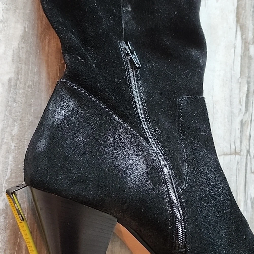 Steve Madden black suede