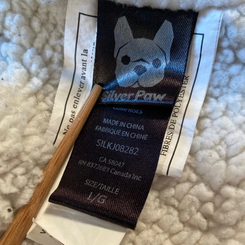 Silver Paw emma dog
