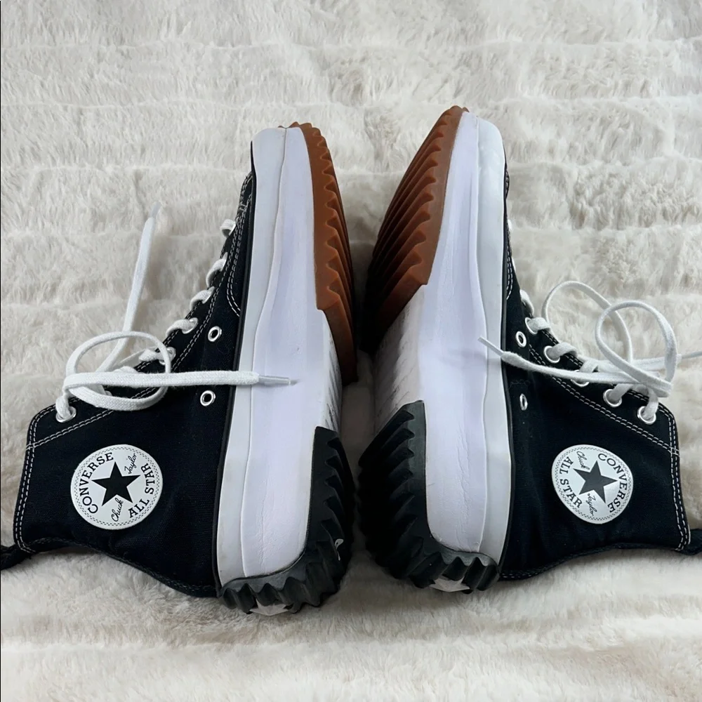 Converse reposhing this