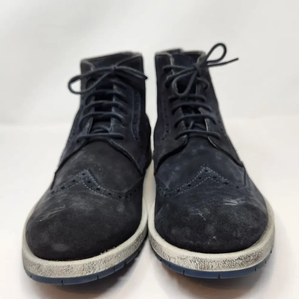 Italian men blue