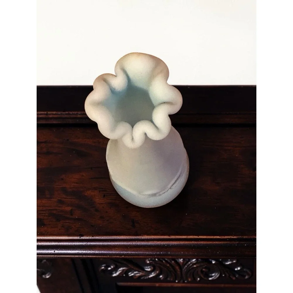 Fenton vintage blue