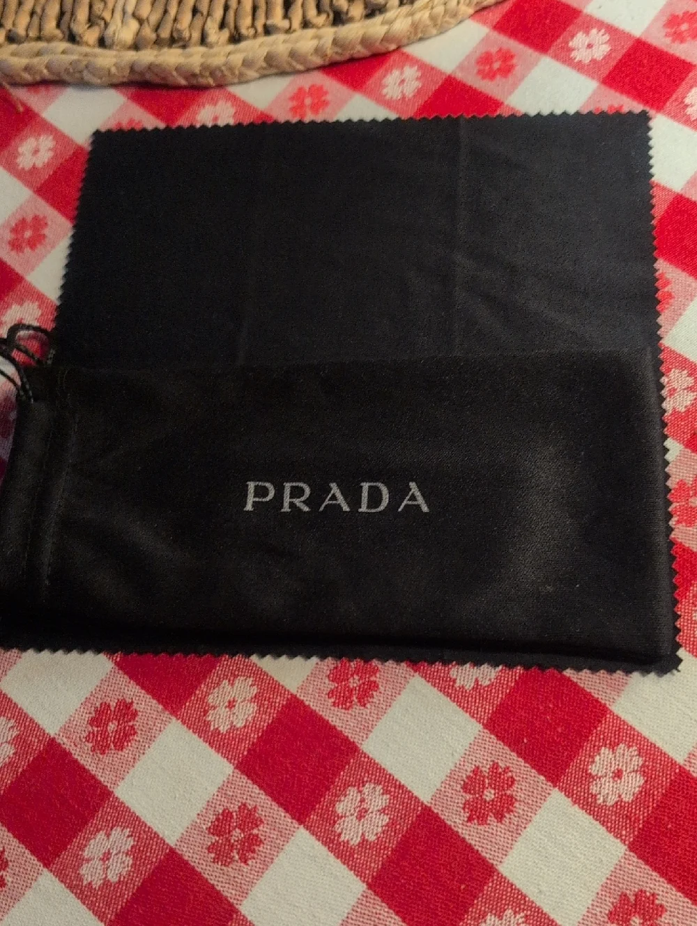 NWTO Prada Sunglasses nwto designer