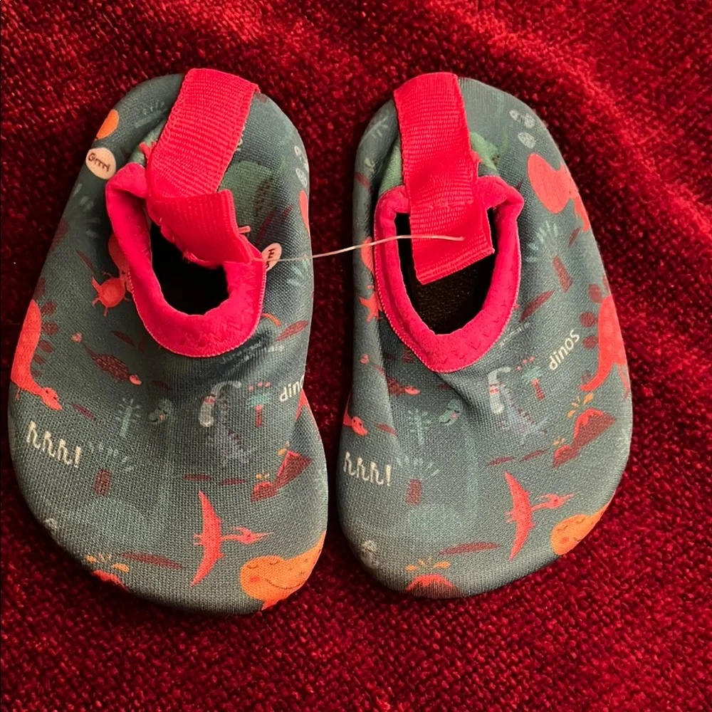 NEW 🦖Dino🦕 Print Baby Water Shoes | Size EU 16/17 (US 1–2), 0-6 months