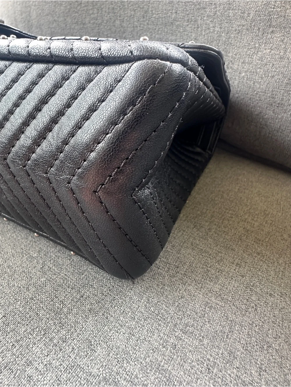 CHANEL classic flap