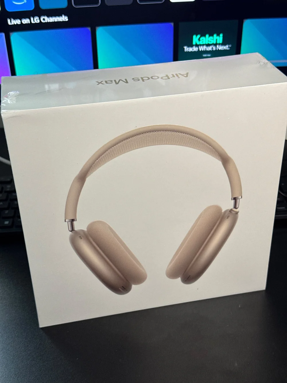 Apple premium over