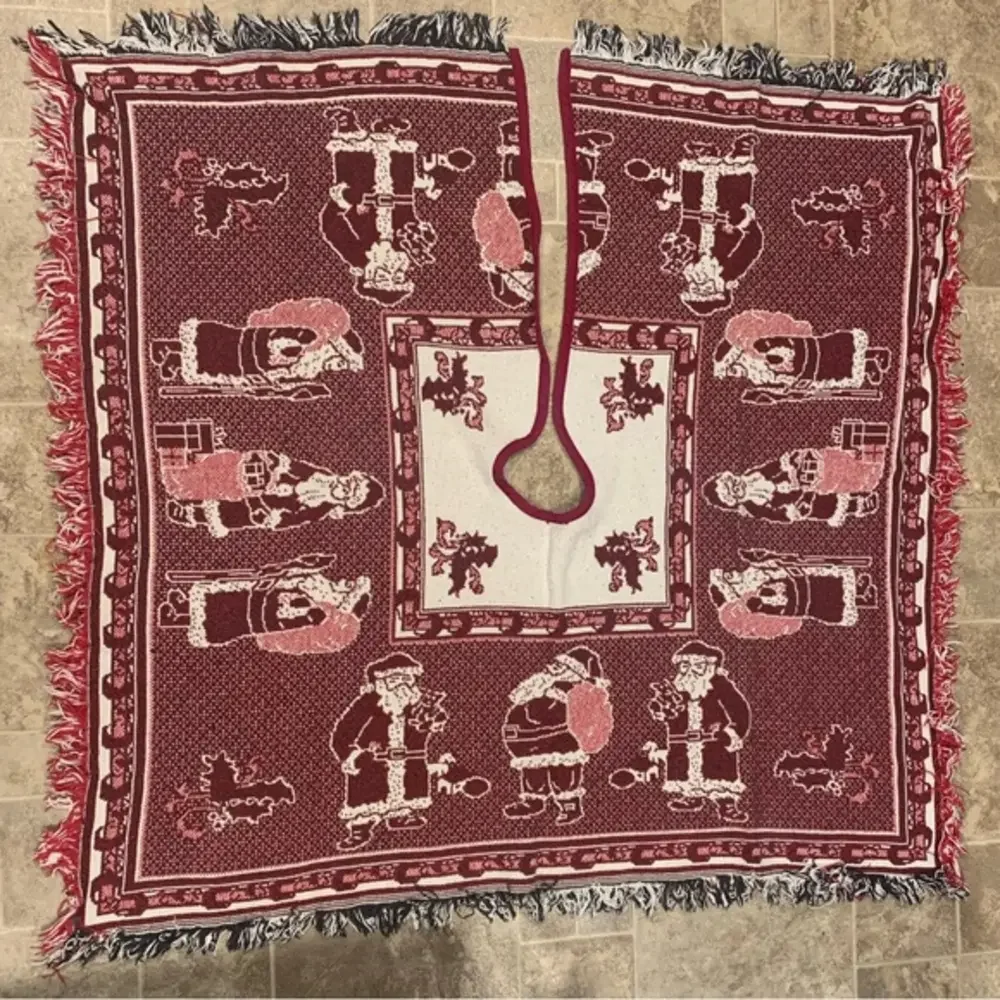 Vintage Tapestry Santa Tree‎ Skirt Square