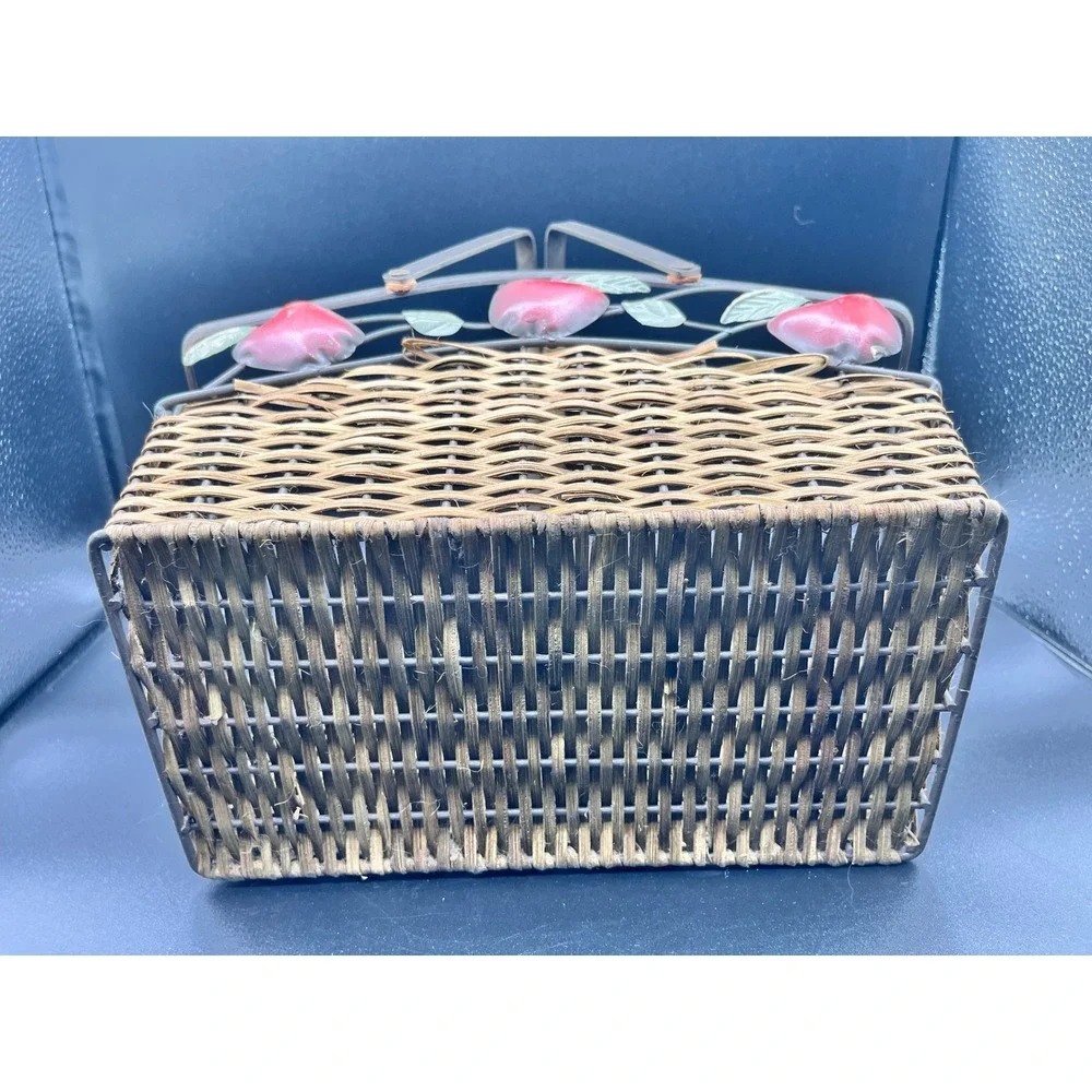 N/A charming vintage