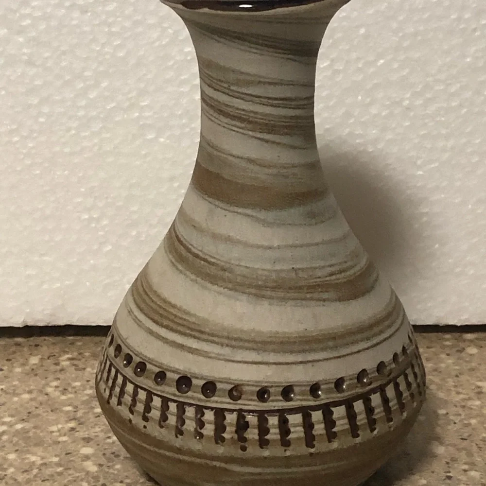 N/A vintage two