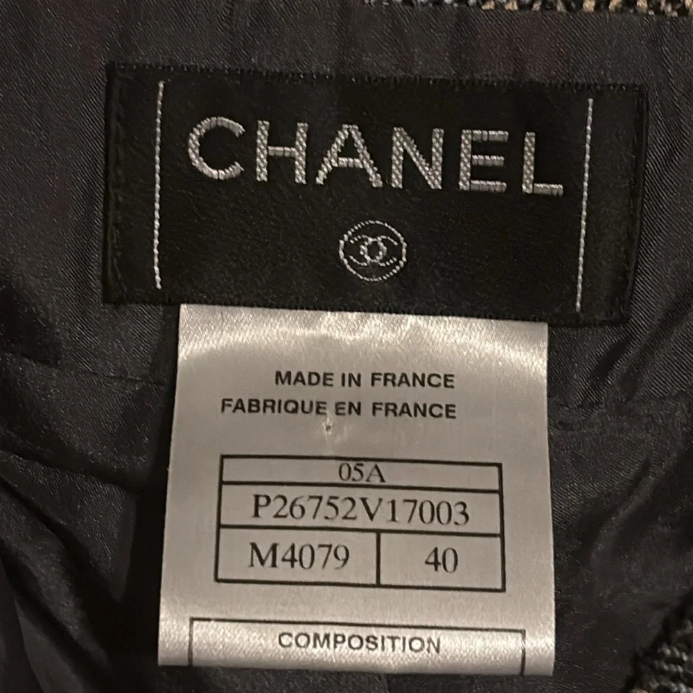 CHANEL black white