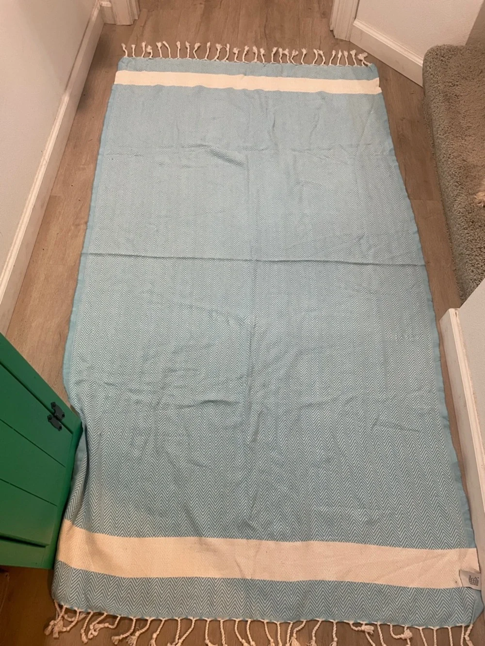La’ Hammam Fine Living nwot soft