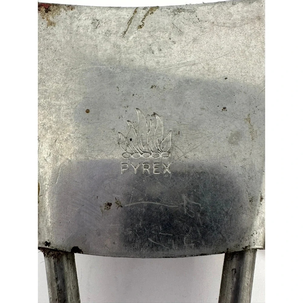 Pyrex vintage glass