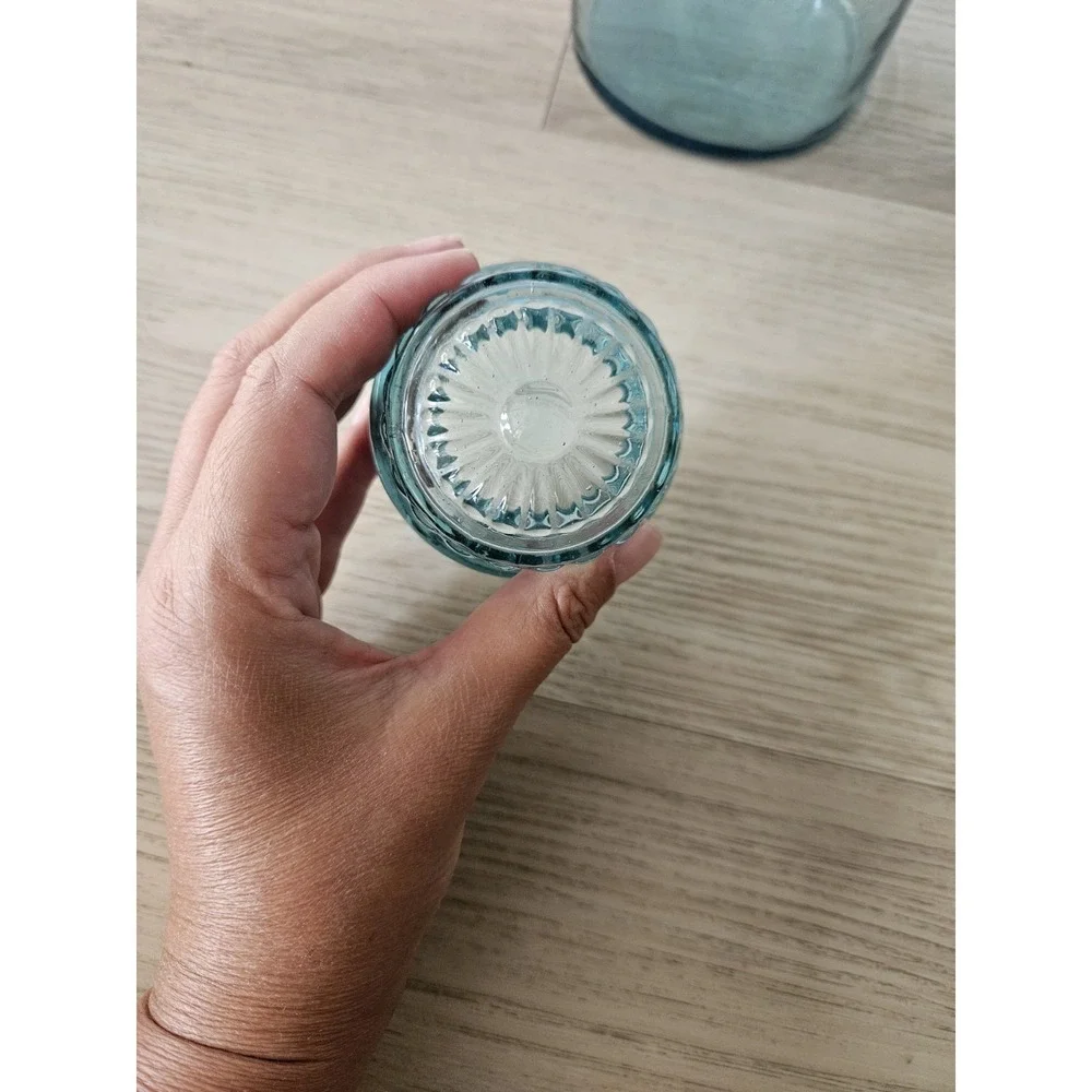 Aqua beautiful mid