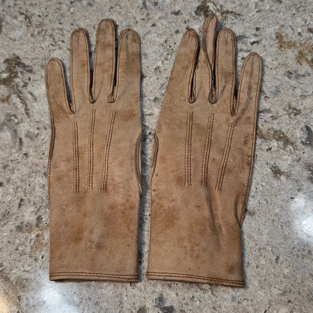 N/A vintage tan