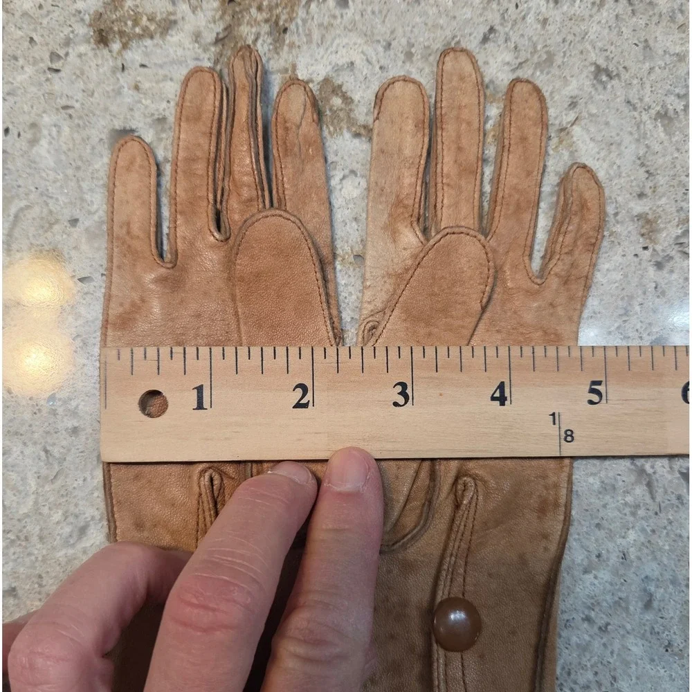 N/A vintage tan